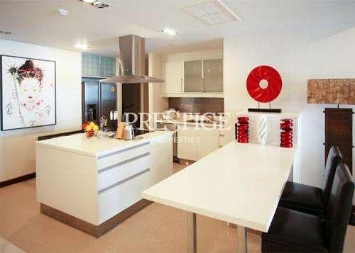 The Residence @ Dream Pattaya – 3 Bed 3 Bath in Na-Jomtien PC0329