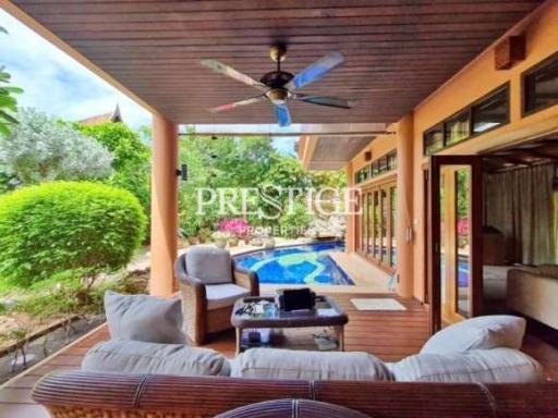 Dharawadi – 4 Bed 6 Bath in Na-Jomtien PC0306