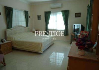 Pattaya Park Hill 2 – 3 Bed 3 Bath in East Pattaya PC0090