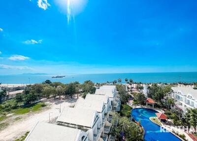 Beach front condominiu Metro Jomtien Condotel Jomtien  studio 45 sq.m. Direct sea view