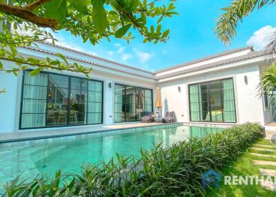 Private pool villa Tropical style at Soi Siam Country Club