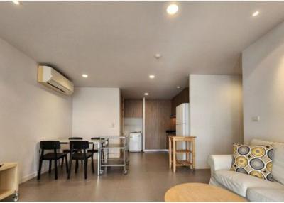 CAT-Friendly Modern 2-Bed, 2-Bath Low-Rise Apartment near Emporium & BTS Phrom Phong - 920071001-12493