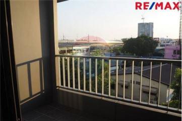 28 Sqm., 1 Bed Townhouse listed for ฿ 2,690,000.