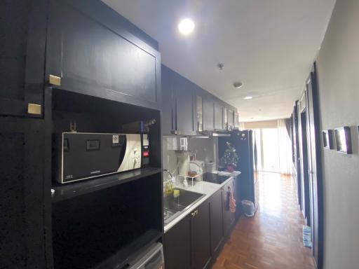 1 bed Condo in Silom Suite Silom Sub District C020712