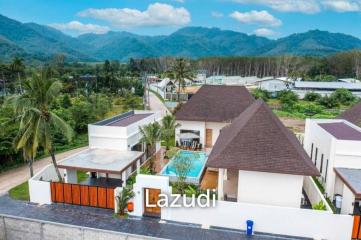 5 Bedrooms Villa with 232SQ.M In Thalang area