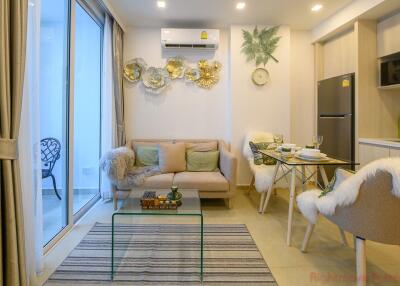 Studio Condo For Sale In South Pattaya - Harmonia City Garden