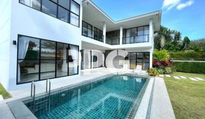 BRAND NEW 3 BEDROOM POOL VILLA IN SRI SUNTHON