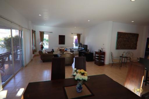 Noble house 3 bedroom house for sale in Hua Hin soi 6