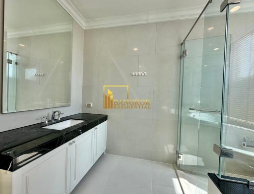 Royce Private Residence  4 Bedroom Condo in Asoke