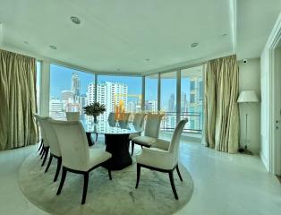 Royce Private Residence  4 Bedroom Condo in Asoke