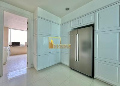 Royce Private Residence  4 Bedroom Condo in Asoke