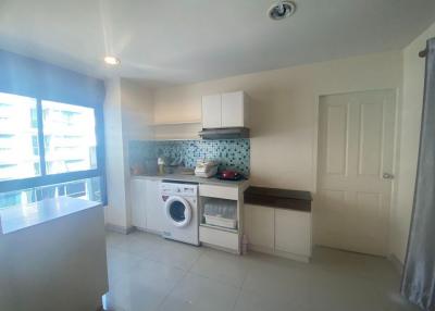 Condo for Rent at The Link Vano 64