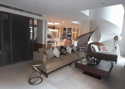 Condo for Sale at Baan Lux-Sathon