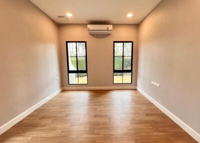 House for Sale at Nantawan Rama 9 - Krungthepkreetha