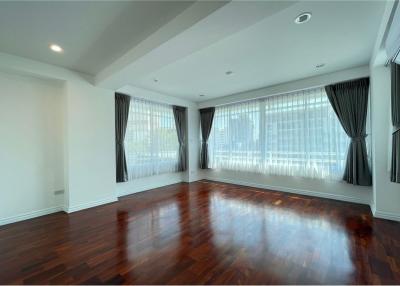 Spacious 4 bed for rent at BTS Thonglor - 920071001-11810