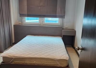 Condo for Rent at Citismart Sukhumvit 18 Condominium