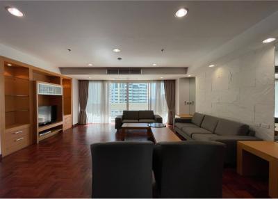 Condo 3 bed for rent at BTS Prompong - 920071001-11813