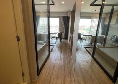 Condo for Rent, Sale at Blossom Condo Sathon-Charoen Rat