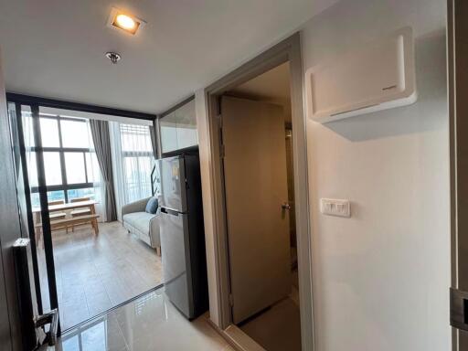 Condo for Rent at Ideo Rama 9