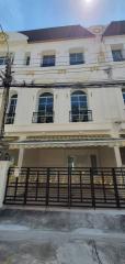 House for Sale at Banklangkrung Grande Vienna Rama 3