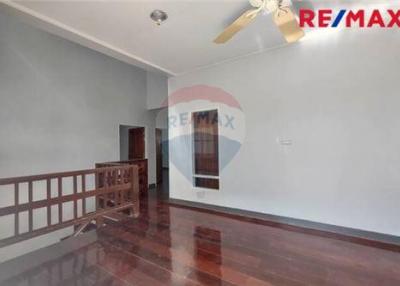240 Sqm., 3 Beds House listed for ฿ 6,500,000.