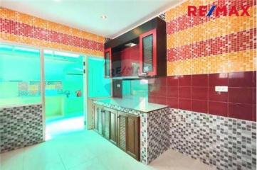 240 Sqm., 3 Beds Townhouse listed for ฿ 5,990,000.