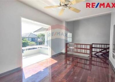 240 Sqm., 3 Beds House listed for ฿ 6,500,000.