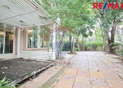 320 Sqm., 4 Beds Townhouse listed for ฿ 11,900,000.