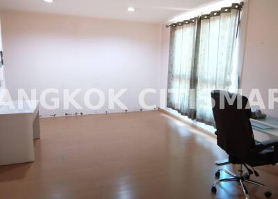 Condo at Life@Tha-Phra for sale