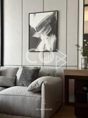 Elegant Living Room Interior with Modern Artwork and Stylish Furniture