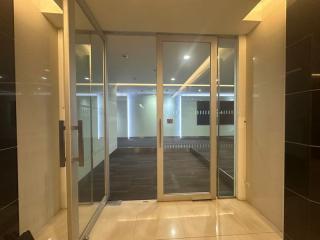 For Rent Bangkok Office Rachadapisek BTS Asok MRT Sukhumvit Khlong Toei