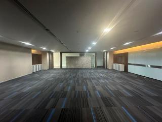 For Rent Bangkok Office Rachadapisek BTS Asok MRT Sukhumvit Khlong Toei