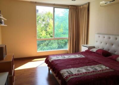 A spacious unit for sale in Muang Chiang Mai