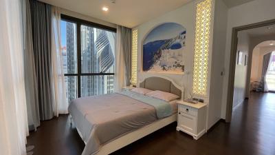 Luxury 2-Bedroom Condo BTS Ratchathewi