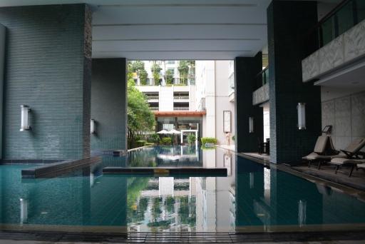 1-bedroom modern condo for sale close to BTS Chidlom