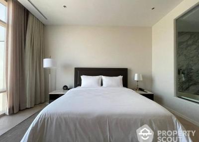 2-BR Condo at Four Seasons Private Residences Bangkok near BTS Saphan Taksin