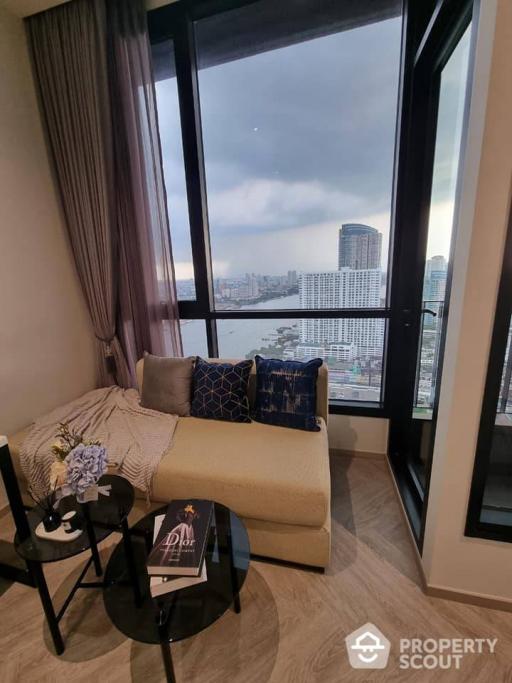 1-BR Condo near BTS Krung Thon Buri