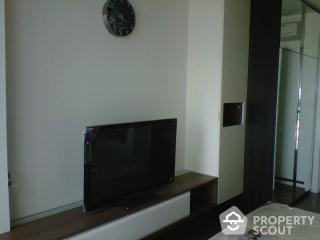 1-BR Condo at The Room Sukhumvit 62 near BTS Punnawithi