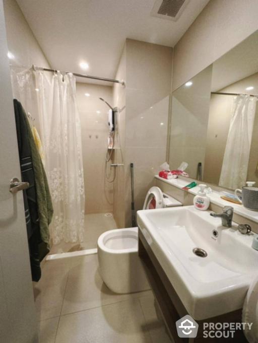 2-BR Condo at Aspire Asoke-Ratchada near MRT Phra Ram 9