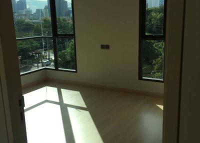 2-BR Condo at Lumpini Suite Phetchaburi – Makkasan near ARL Makkasan