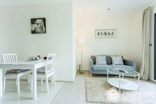 1-BR Condo at Rhythm Sukhumvit 36-38 near BTS Thong Lor