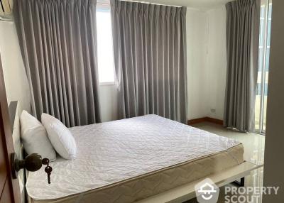 2-BR Condo at Monterey Place Sukhumvit 16 near MRT Queen Sirikit National Convention Centre