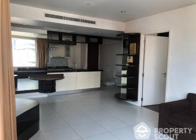 2-BR Condo at Manhattan Chidlom near BTS Chit Lom