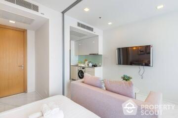 1-BR Condo at Hyde Sukhumvit 11 near BTS Nana