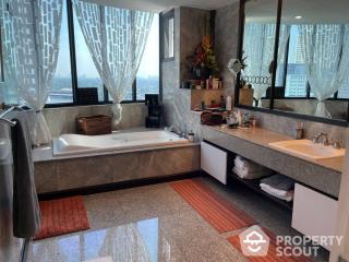 3-BR Condo at Royal River Place in Bang Phong Phang