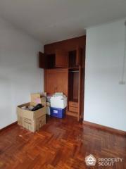 Commercial for Sale in Bang Chak