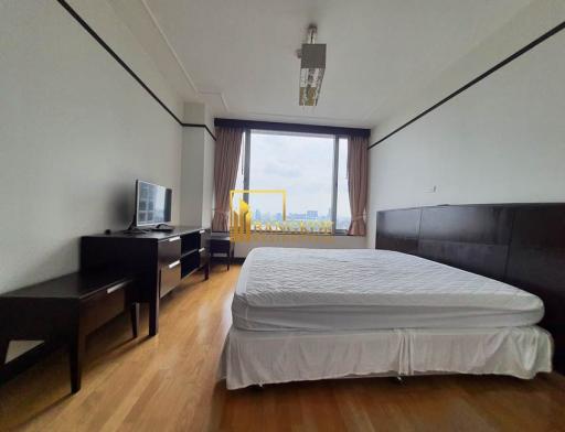 2 Bedroom For Rent in All Seasons Mansion Ploenchit