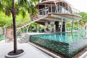 SEAVIEW 2 BEDROOM PENTHOUSE IN PATONG