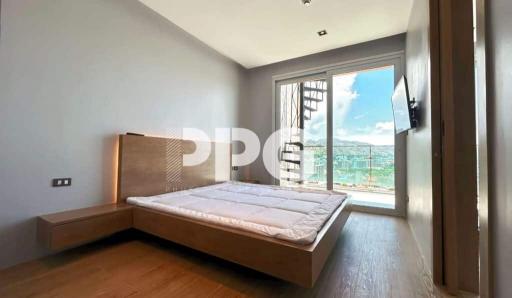 SEAVIEW 2 BEDROOM PENTHOUSE IN PATONG