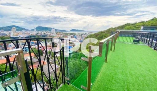 SEAVIEW 2 BEDROOM PENTHOUSE IN PATONG